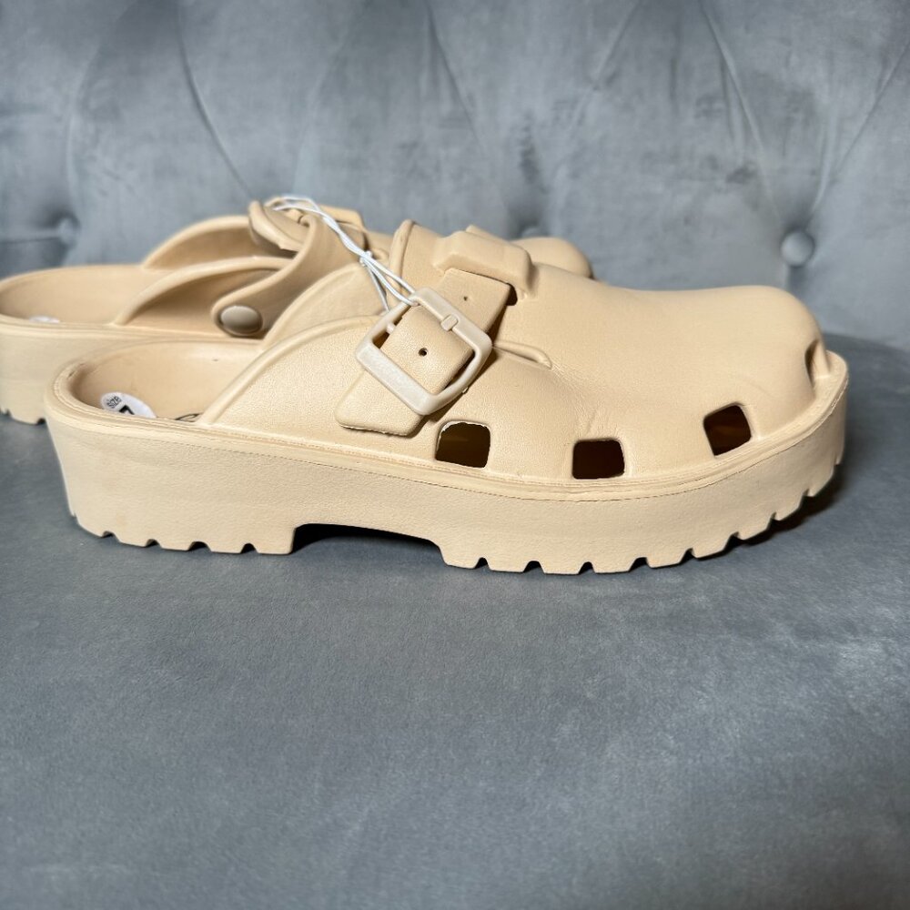 Free People Buckle Clogs Cream Platform Slip-On Mules – Karlie 7 nwt - Picture 4 of 8